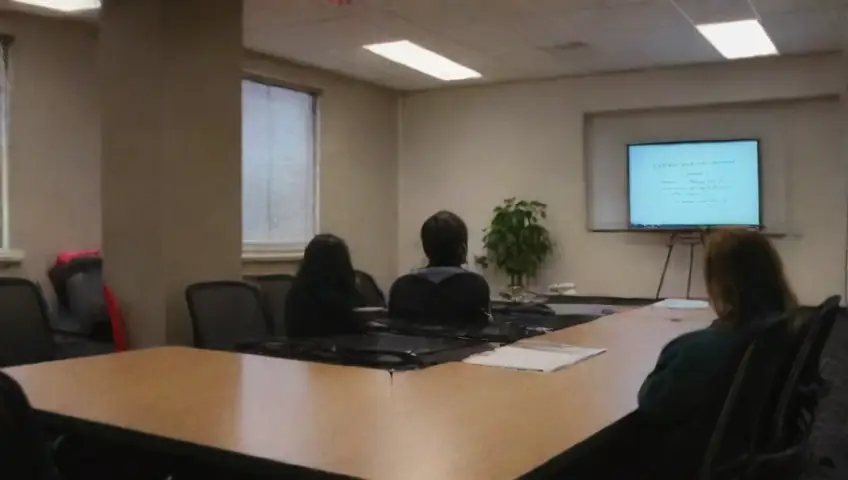Estrategias para implementar un ambiente de aprendizaje propicio de Cómo crear un ambiente de aprendizaje que favorezca el feedback