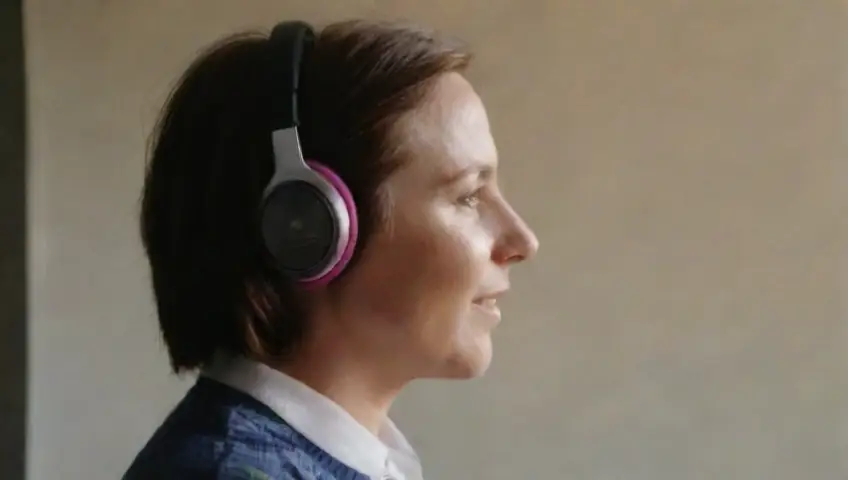 Beneficios de la escucha en el autocrecimiento de Escuchar para crecer: el papel de la escucha en el autocrecimiento