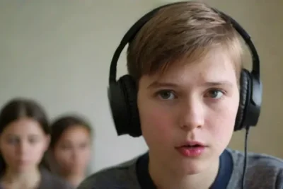 La importancia de escuchar en la educación emocional del alumnado